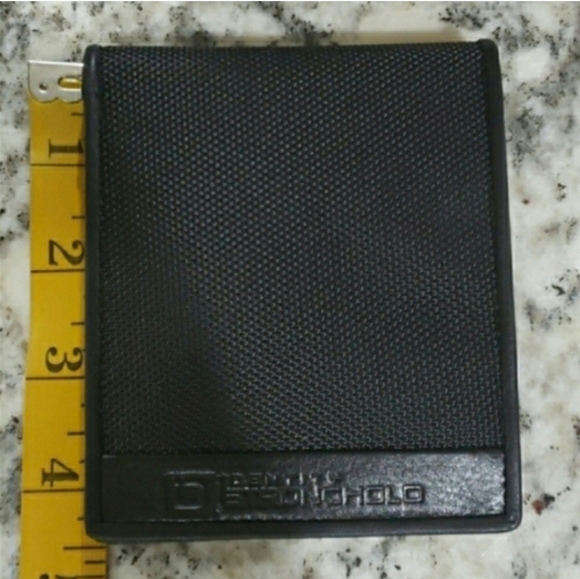 Identity Stronghold RFID Wallet - Picture 2 of 4